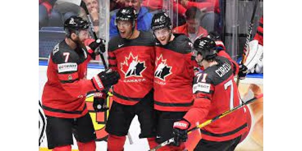 Championnats du monde de hockey sur glace 2021 : la Suisse gagne